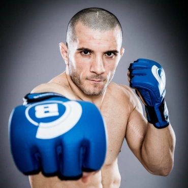 Invitat surpriză la antrenamentele Unstoppable: Ion Pascu, cel mai bun român  în MMA